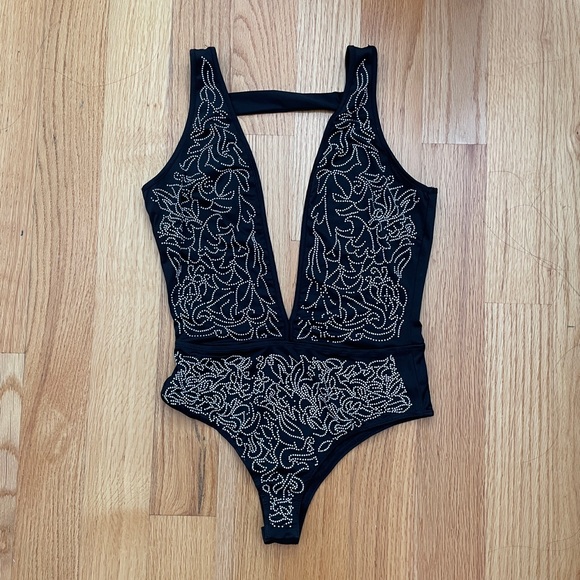 Forever 21 Festival Bodysuit - Picture 2 of 2